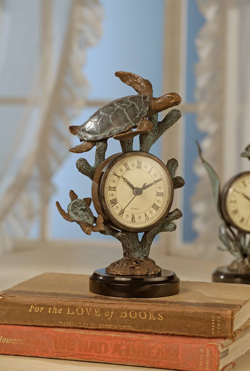 Turtle Clock